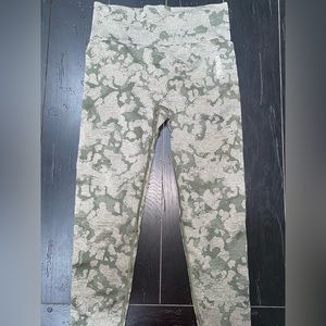 Gymshark Camo leggings